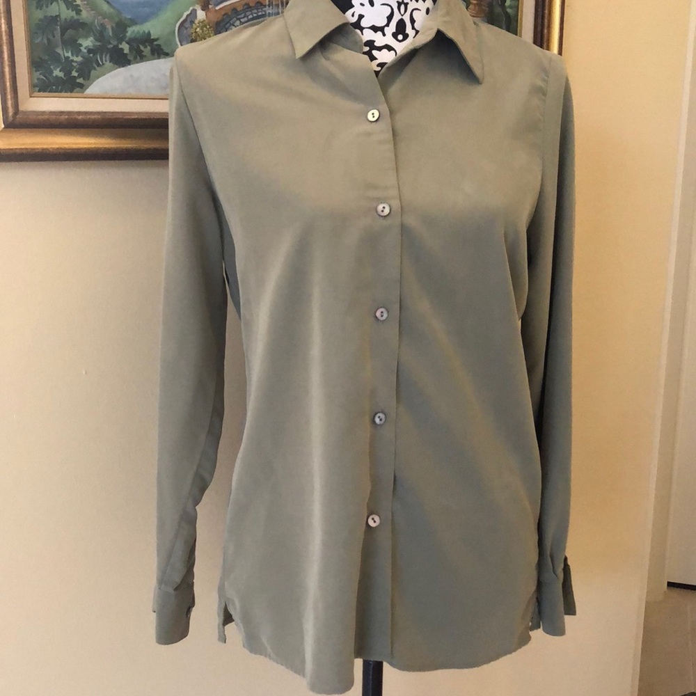 🌿Charter Club Faux suede Stain Protector Classic button down collared blouse